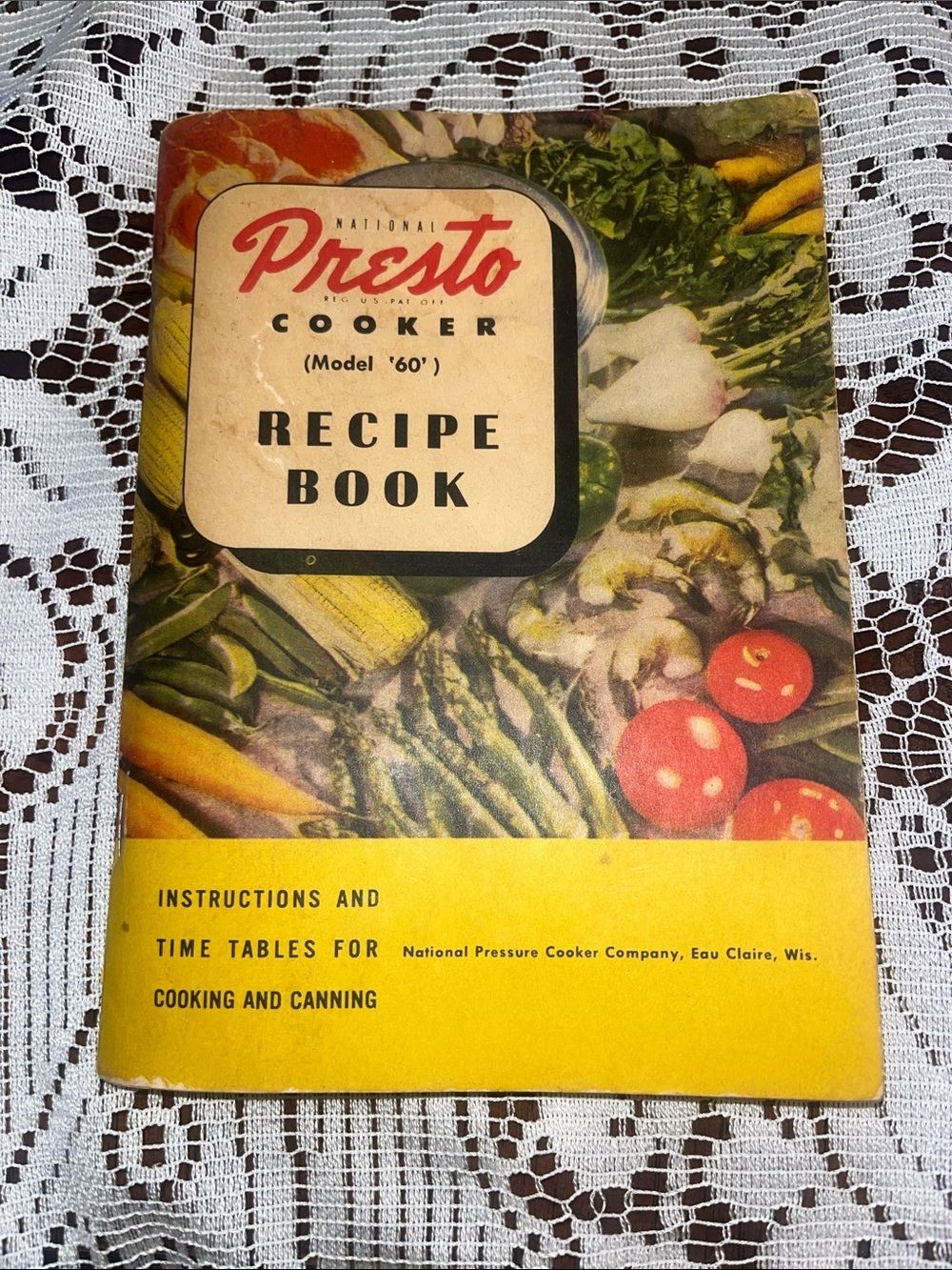 Vintage Presto Cooker Recipe Book with Lithographed in the USA 🇺🇸
